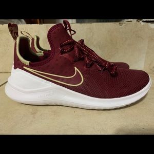 Women’s Florida state TR 8 shoes size 8.5 Womens